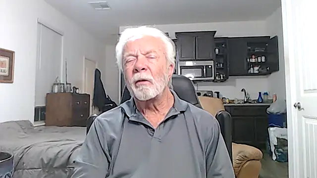 rockpoint69 online show from November 14, 5:50 am