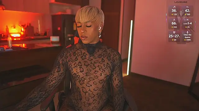 Snapshot of AmberRaus chatting on November 29, 4:04 am AmberRaus online show from November 29, 4:04 am