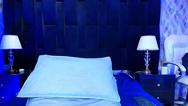 shelsyloreds online show from January 30, 11:55 am