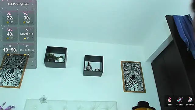 Snapshot of Sharon_smiith chatting on January 26, 12:37 am Sharon smiith online show from January 26, 12:37 am