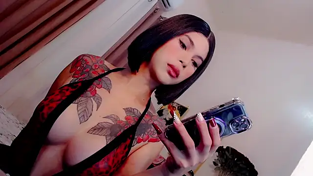 Snapshot of Thelordofcumsmegan chatting on September 16, 1:06 am Thelordofcumsmegan online show from September 16, 1:06 am