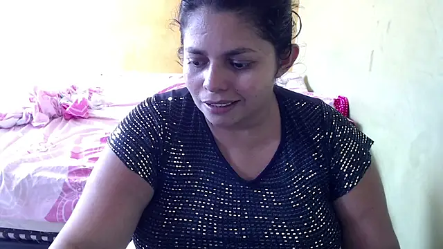 Snapshot of yulieth_bbw chatting on February 23, 8:55 pm yulieth bbw online show from February 23, 8:55 pm