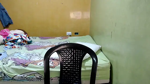 Snapshot of yulieth_bbw chatting on September 23, 12:35 am yulieth bbw online show from September 23, 12:35 am