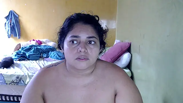 Snapshot of yulieth_bbw chatting on November 9, 8:07 pm yulieth bbw online show from November 9, 8:07 pm