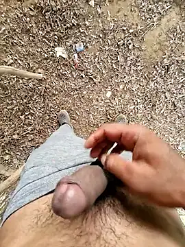 Snapshot of breejs chatting on September 28, 4:40 am breejs online show from September 28, 4:40 am