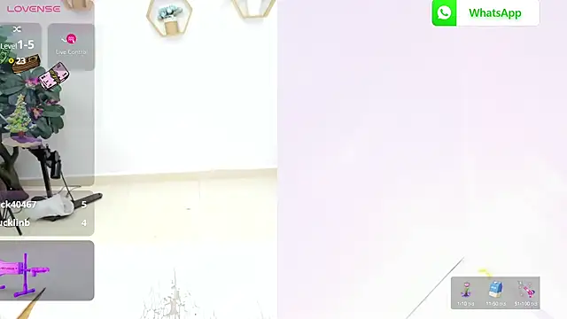 Snapshot of naty_girl_ chatting on January 24, 6:57 am naty girl online show from January 24, 6:57 am