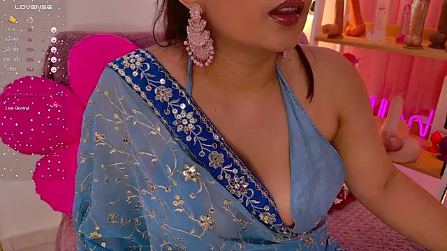 Snapshot of ashalisha chatting on December 20, 5:18 pm ashalisha online show from December 20, 5:18 pm