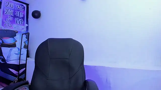 Snapshot of Beerbear_boy chatting on January 22, 7:13 pm Beerbear boy online show from January 22, 7:13 pm