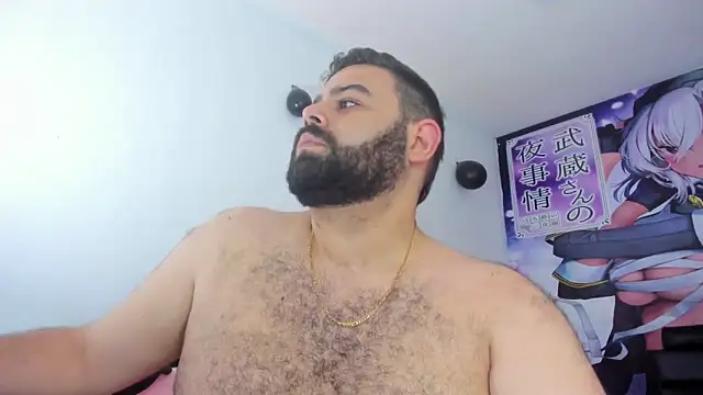 Snapshot of Beerbear_boy chatting on March 12, 10:17 pm Beerbear boy online show from March 12, 10:17 pm