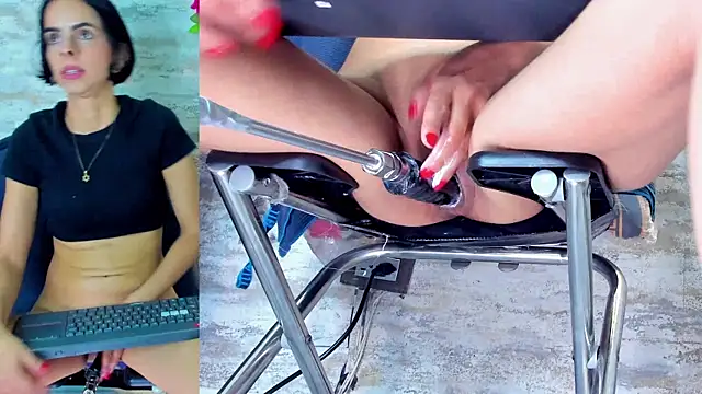 Snapshot of Amelia_Myers chatting on November 28, 12:24 am Amelia Myers online show from November 28, 12:24 am