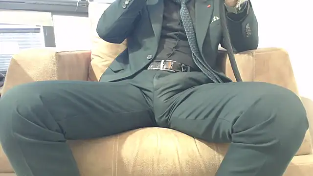 masterxmonster online show from February 26, 10:15 am