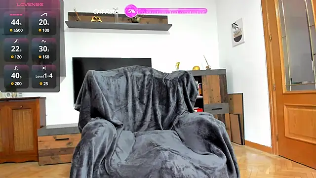 adellle online show from February 4, 10:43 am