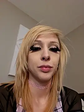 AmethystFoxx online show from February 17, 5:53 pm