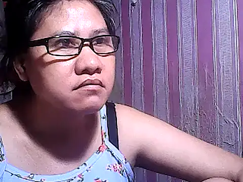 sweetsosie18 online show from March 15, 3:07 am