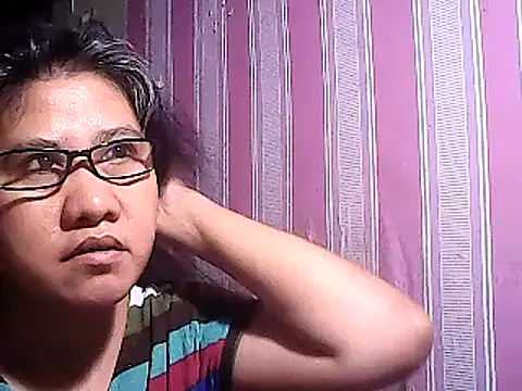 sweetsosie18 online show from March 17, 8:19 pm