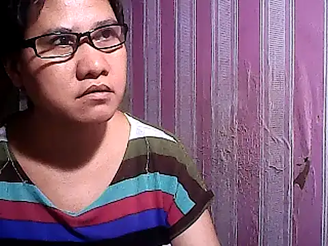 sweetsosie18 online show from March 18, 12:49 am