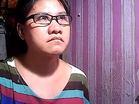 sweetsosie18 online show from March 20, 8:20 am