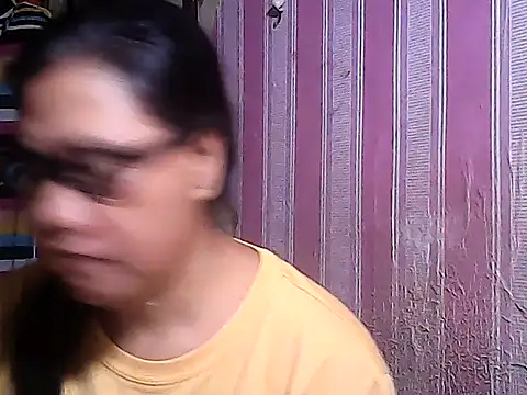 sweetsosie18 online show from September 19, 7:21 am