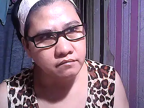 sweetsosie18 online show from September 23, 9:56 am