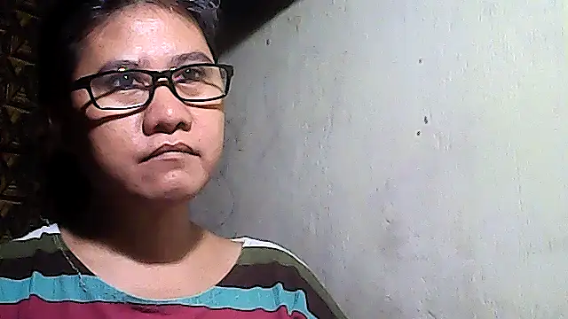 sweetsosie18 online show from December 17, 5:02 am