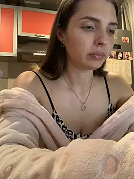 Snapshot of SeducingYoghourt chatting on December 10, 4:38 pm SeducingYoghourt online show from December 10, 4:38 pm