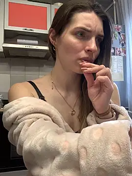 Snapshot of SeducingYoghourt chatting on March 1, 2:23 pm SeducingYoghourt online show from March 1, 2:23 pm