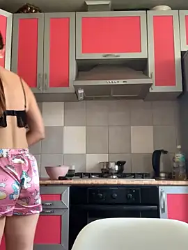 SeducingYoghourt online show from September 16, 11:22 am