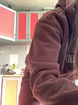 SeducingYoghourt online show from February 23, 7:50 am