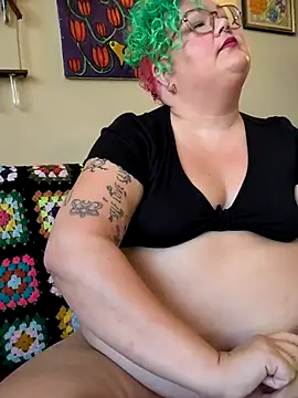 Snapshot of PotOfGreer chatting on September 11, 5:24 pm PotOfGreer online show from September 11, 5:24 pm