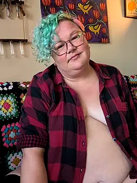 Snapshot of PotOfGreer chatting on October 10, 4:06 pm PotOfGreer online show from October 10, 4:06 pm