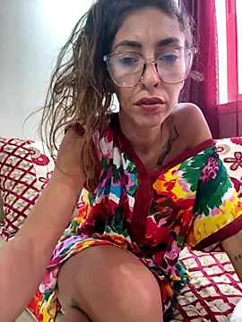 Snapshot of amanilouve chatting on September 14, 11:42 am amanilouve online show from September 14, 11:42 am