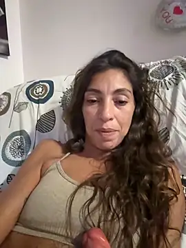 Snapshot of amanilouve chatting on September 20, 9:49 pm amanilouve online show from September 20, 9:49 pm