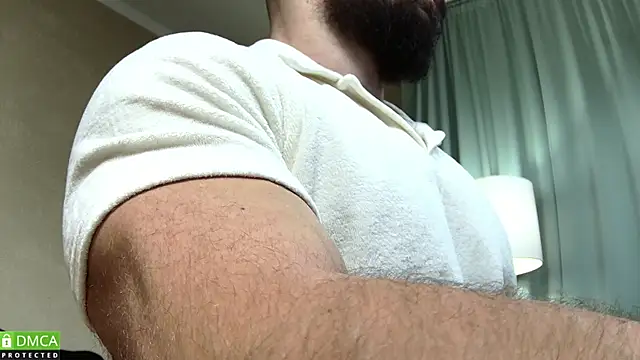 Snapshot of Kurt_Stone1 chatting on October 22, 5:34 pm Kurt Stone1 online show from October 22, 5:34 pm