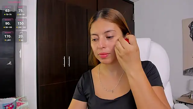 Snapshot of ROSE__15 chatting on January 25, 8:00 pm ROSE 15 online show from January 25, 8:00 pm