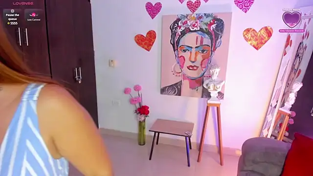 Snapshot of ROSE__15 chatting on March 13, 8:00 pm ROSE 15 online show from March 13, 8:00 pm