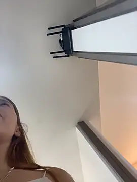 Snapshot of ROSE__15 chatting on November 24, 11:21 am ROSE 15 online show from November 24, 11:21 am