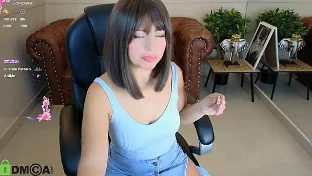 Snapshot of ROSE__15 chatting on June 3, 12:08 pm ROSE 15 online show from June 3, 12:08 pm