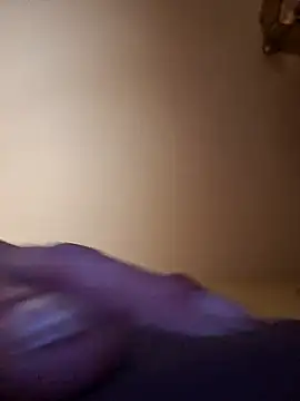 Ladyshaker82 online show from April 13, 9:09 pm