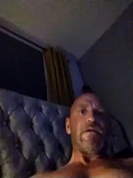 Snapshot of Verynaughtyx chatting on September 30, 1:21 am Verynaughtyx online show from September 30, 1:21 am