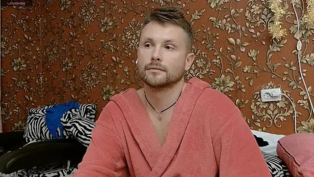 MartinBrandon online show from October 12, 7:24 pm