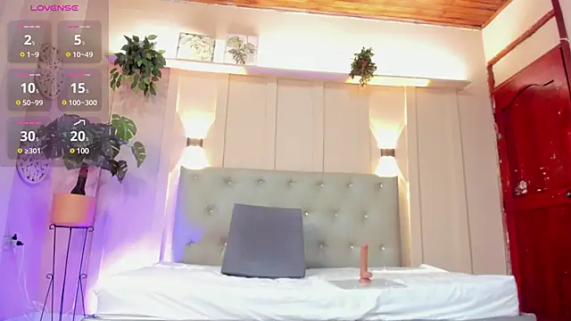 nicol snow online show from March 14, 1:35 pm