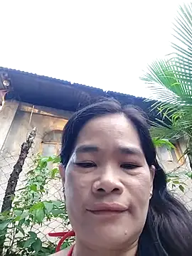 Snapshot of WinterMelon88 chatting on February 23, 9:44 am WinterMelon88 online show from February 23, 9:44 am