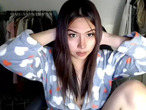 Snapshot of urqueendominant chatting on February 24, 7:22 am urqueendominant online show from February 24, 7:22 am