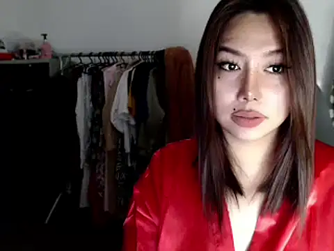 Snapshot of urqueendominant chatting on March 12, 12:31 am urqueendominant online show from March 12, 12:31 am