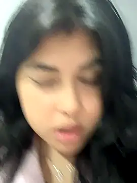 Alyaa s online show from October 28, 1:53 am