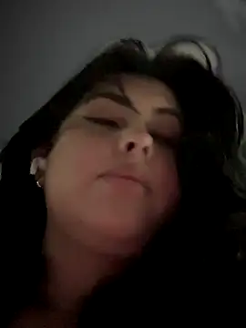 Alyaa s online show from November 9, 2:21 am