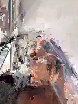 Snapshot of TilaTotti chatting on March 5, 12:05 am TilaTotti online show from March 5, 12:05 am