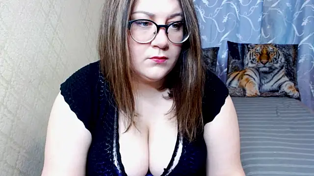 Sindy Jeniceee online show from April 22, 12:50 pm