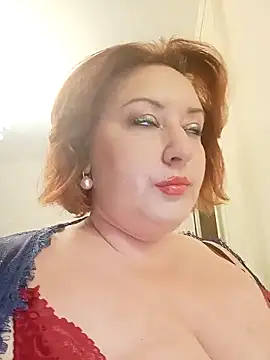 mom4you online show from March 7, 11:18 am