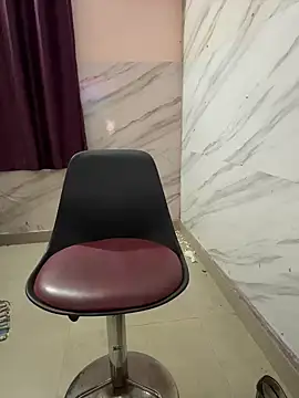 Snapshot of Ms_Divya chatting on February 26, 5:50 pm Ms Divya online show from February 26, 5:50 pm